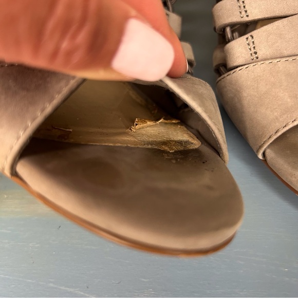 Vince Camuto Eliaz Gladiator heels - Picture 7 of 12